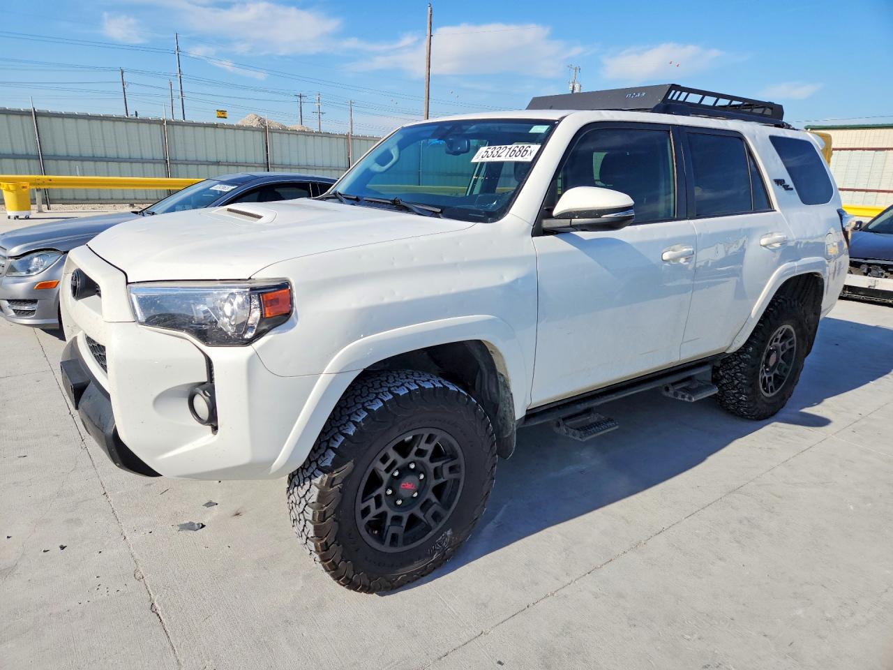 Salvage Toyota 4Runner Image