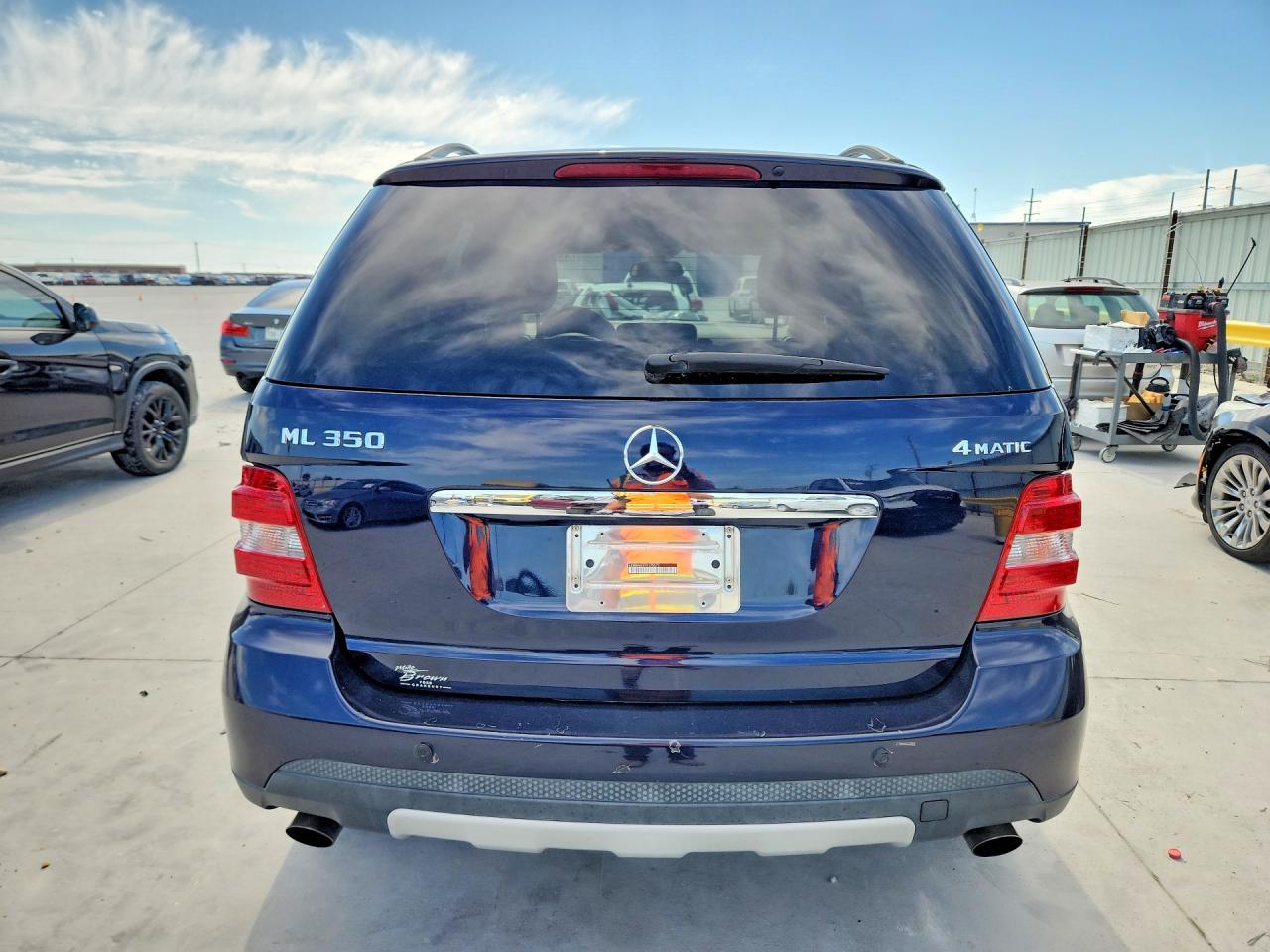 Mercedes-Benz M-Class 350