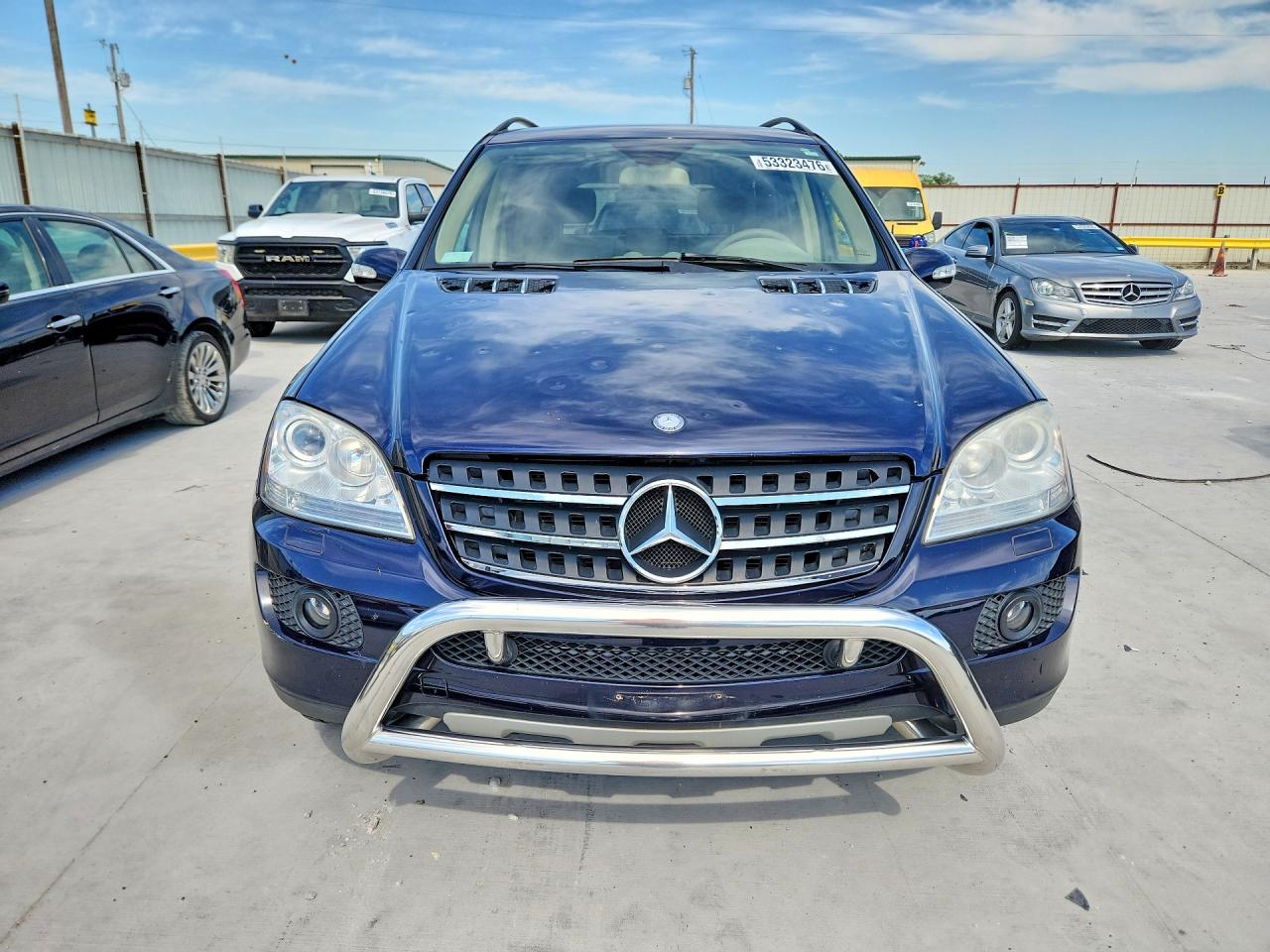 Mercedes-Benz M-Class 350