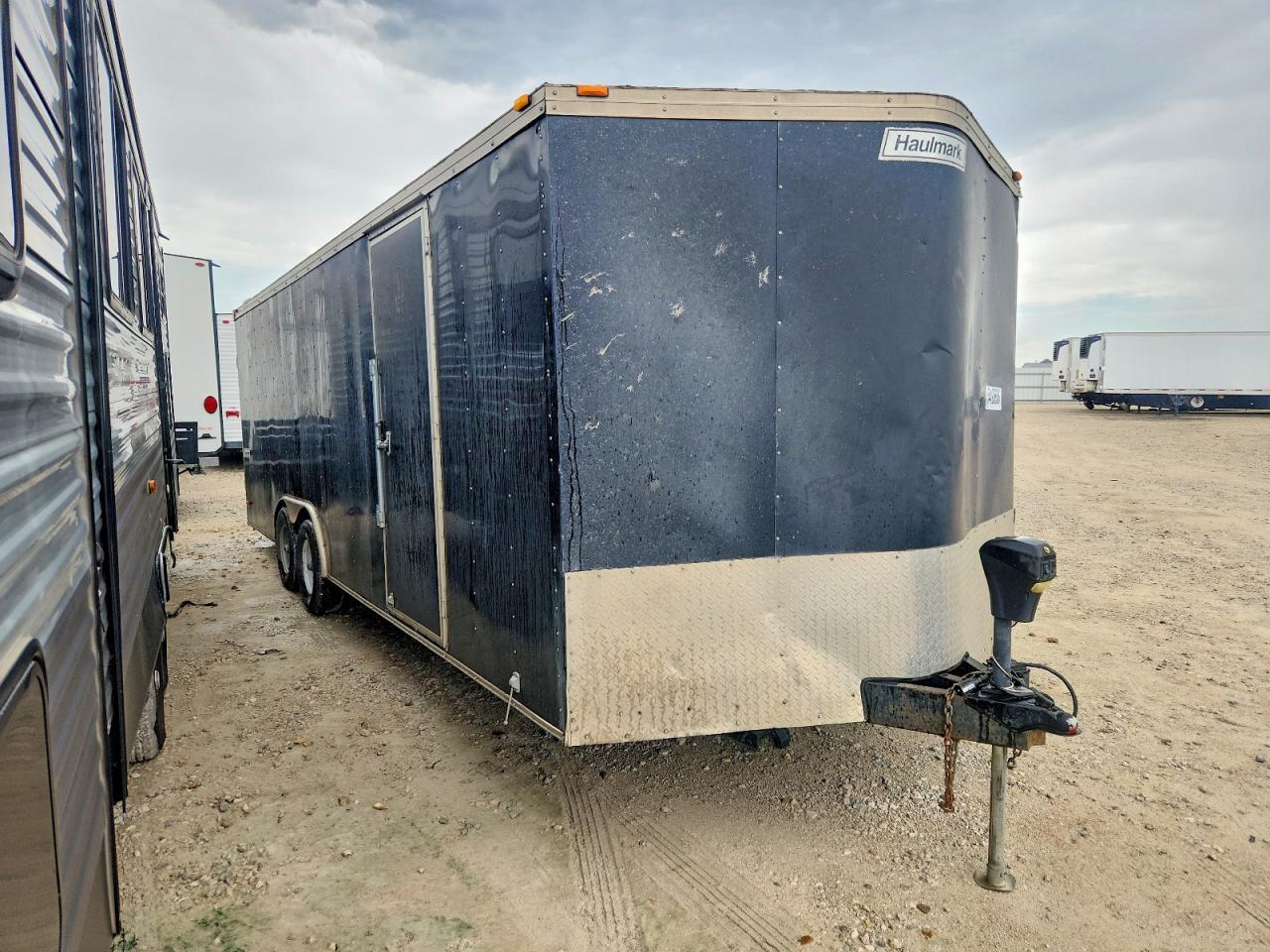 Salvage Haulmark Other Image