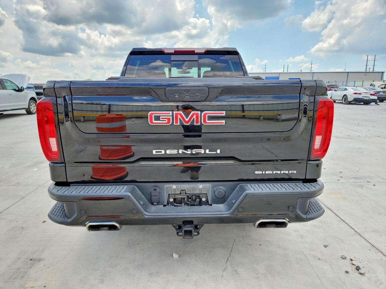 GMC Sierra K1500 Denali