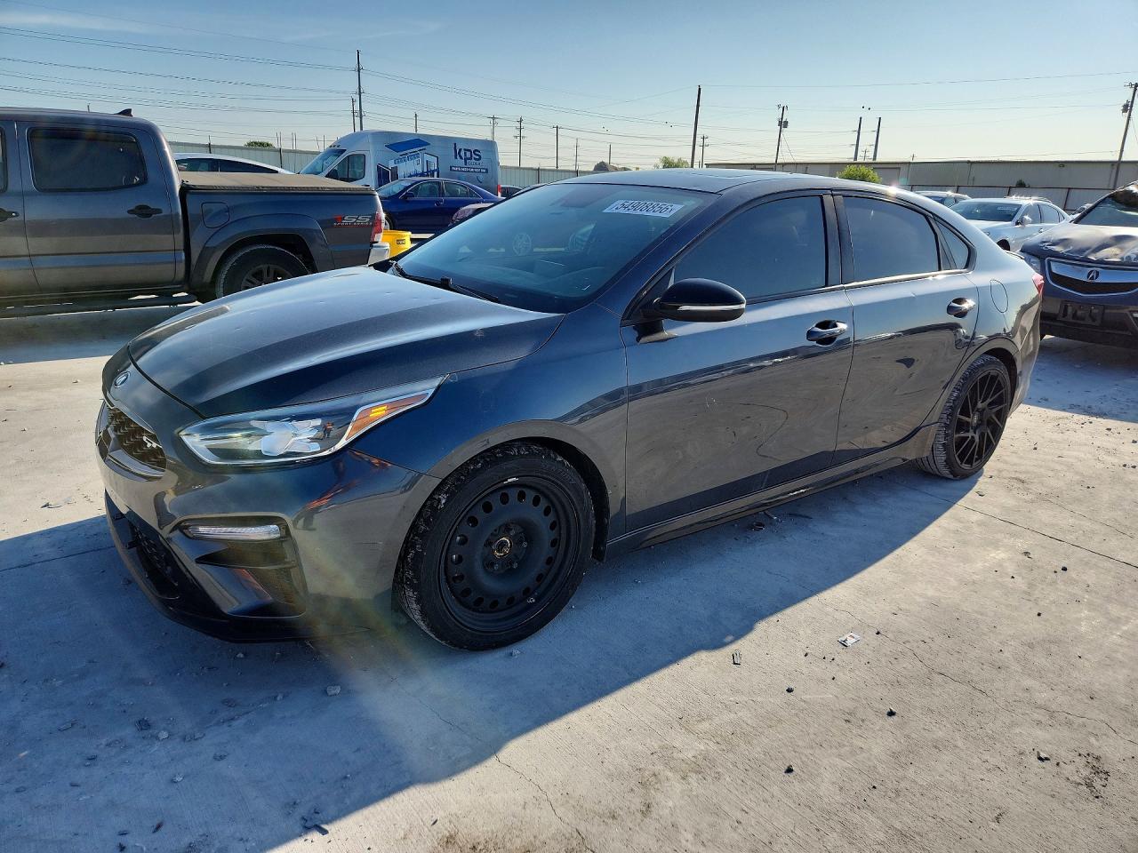 Salvage Kia Forte Image