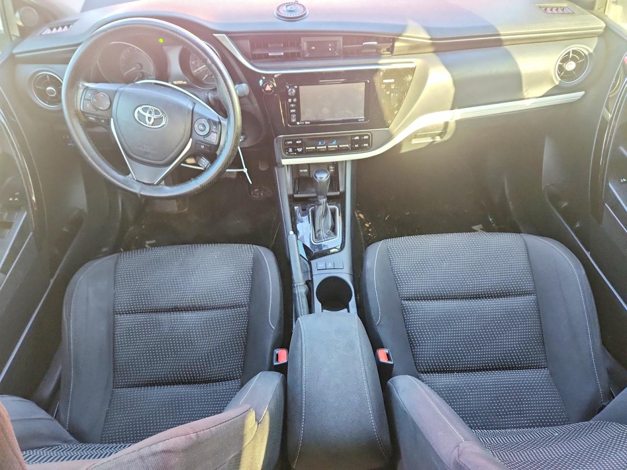 Toyota Corolla Base
