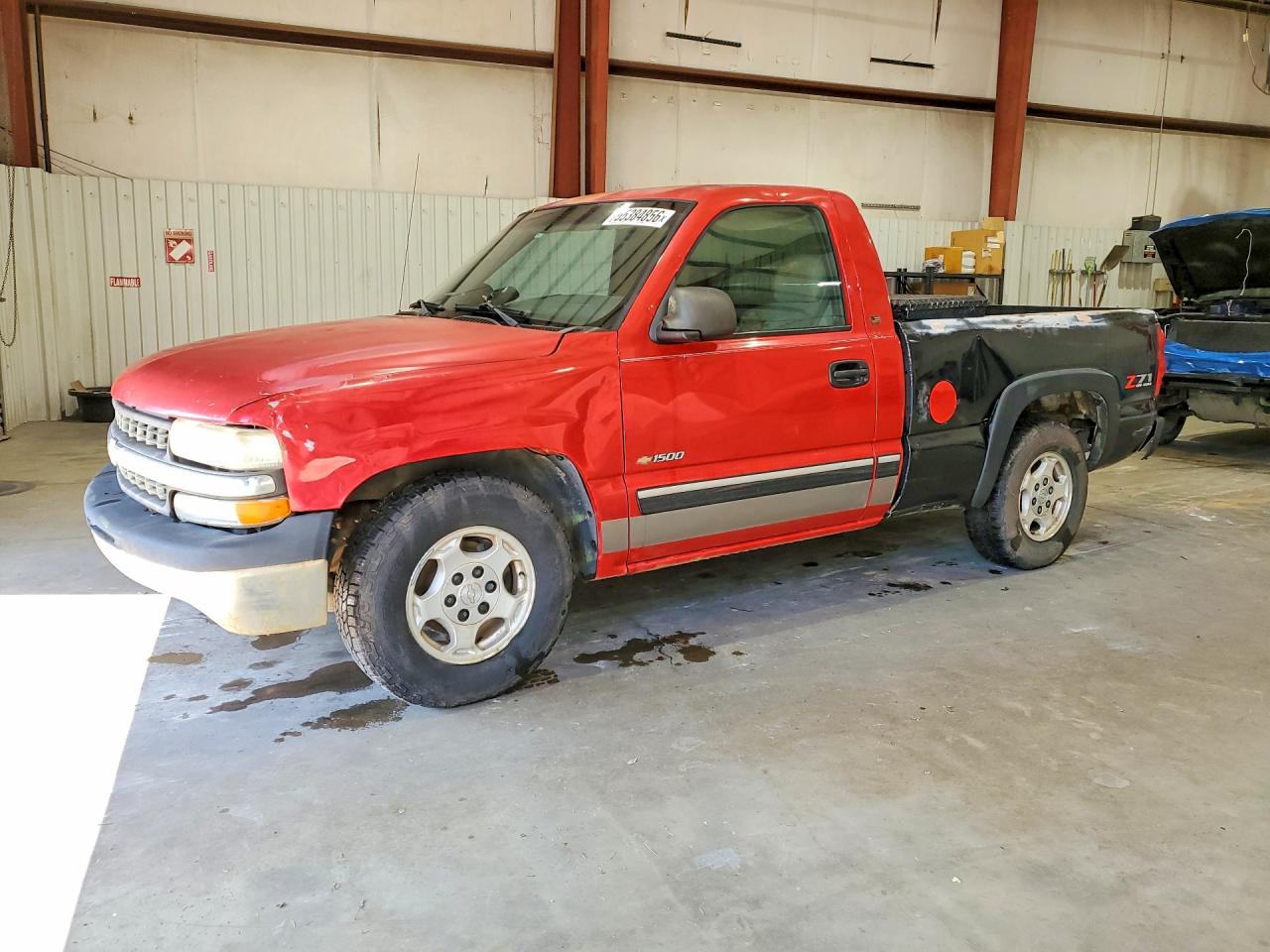 Salvage Chevrolet Silverado Image