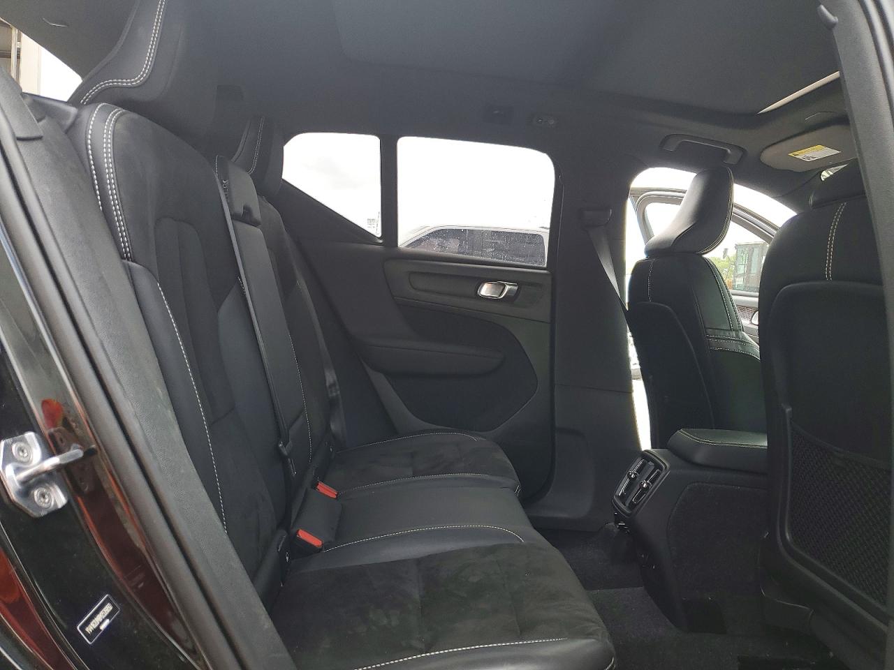 Volvo XC40 T5 R-design