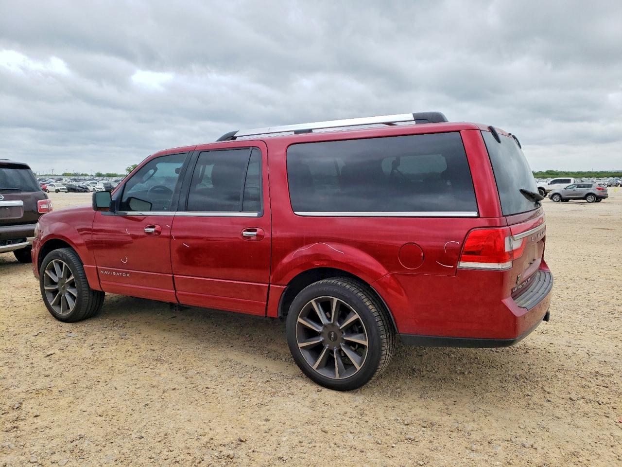 Lincoln Navigator L Reserve