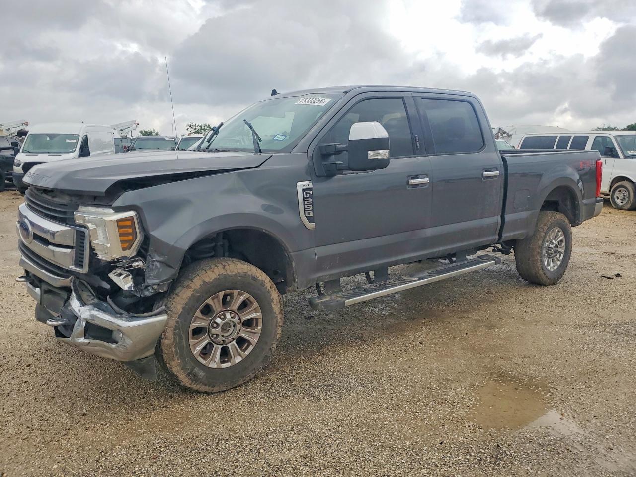 Salvage Ford F-250 Image