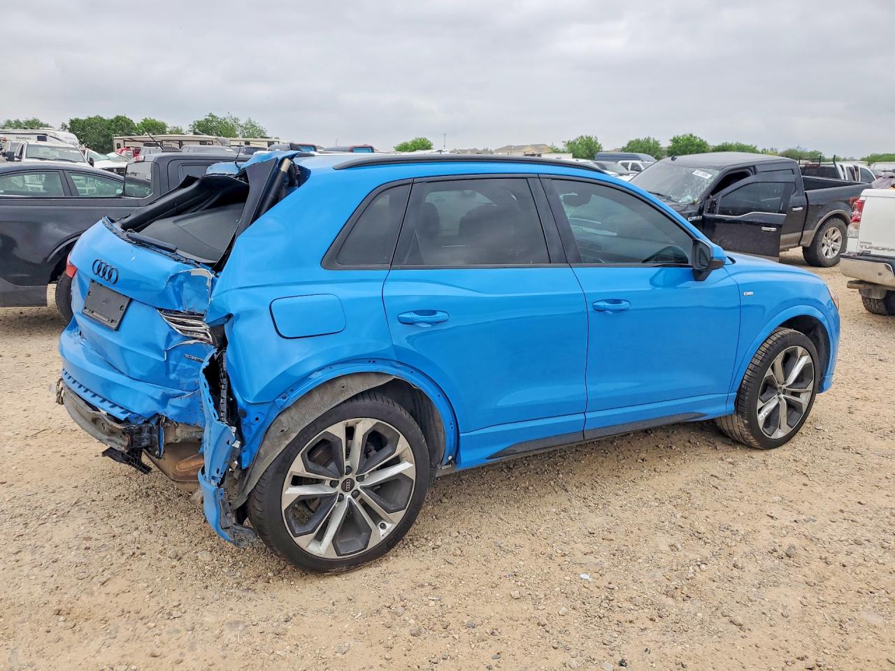 Audi Q3 Premium S Line 45