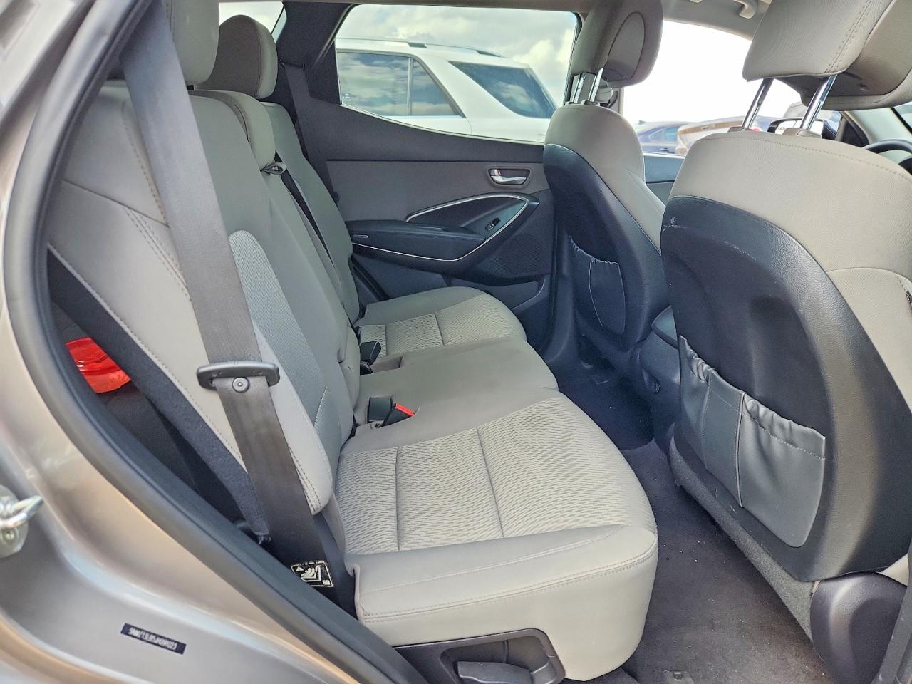 Hyundai SANTA FE 2.4l