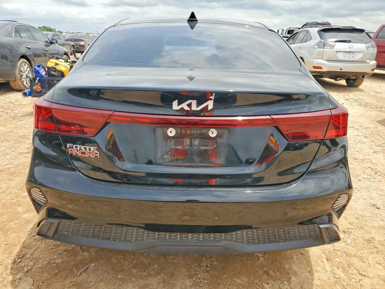 Kia Forte Lxs