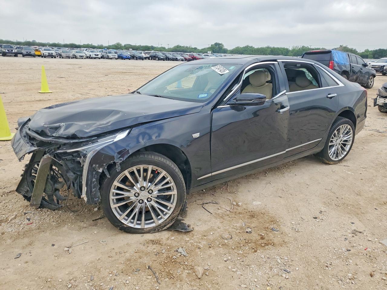 Salvage Cadillac CT6 Image