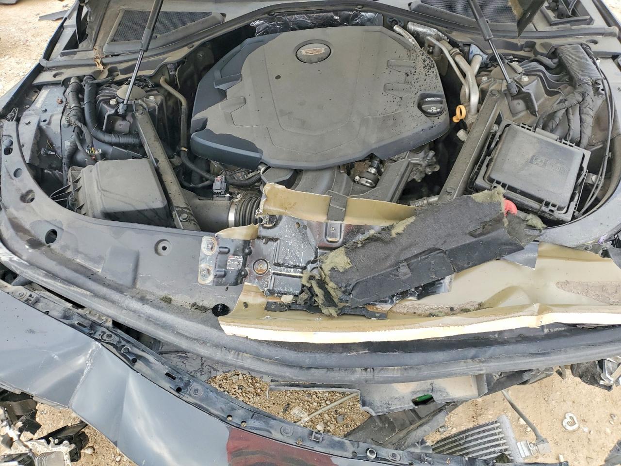 Cadillac CT6 Luxury Csav