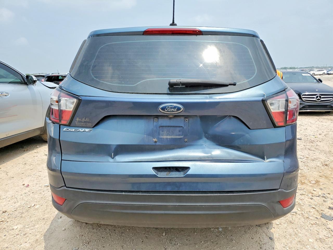 Ford Escape S