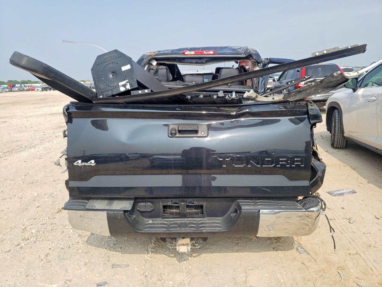 Toyota Tundra Sr5