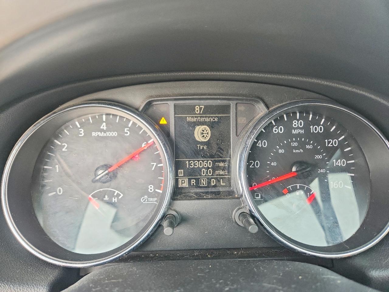 Nissan Rogue S