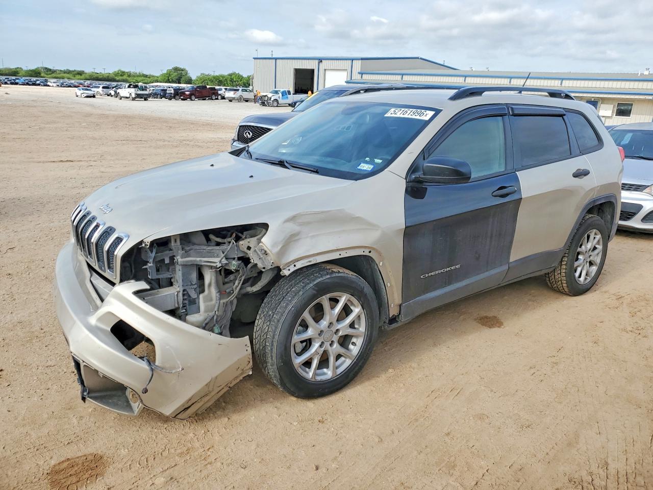 Salvage Jeep Cherokee Image