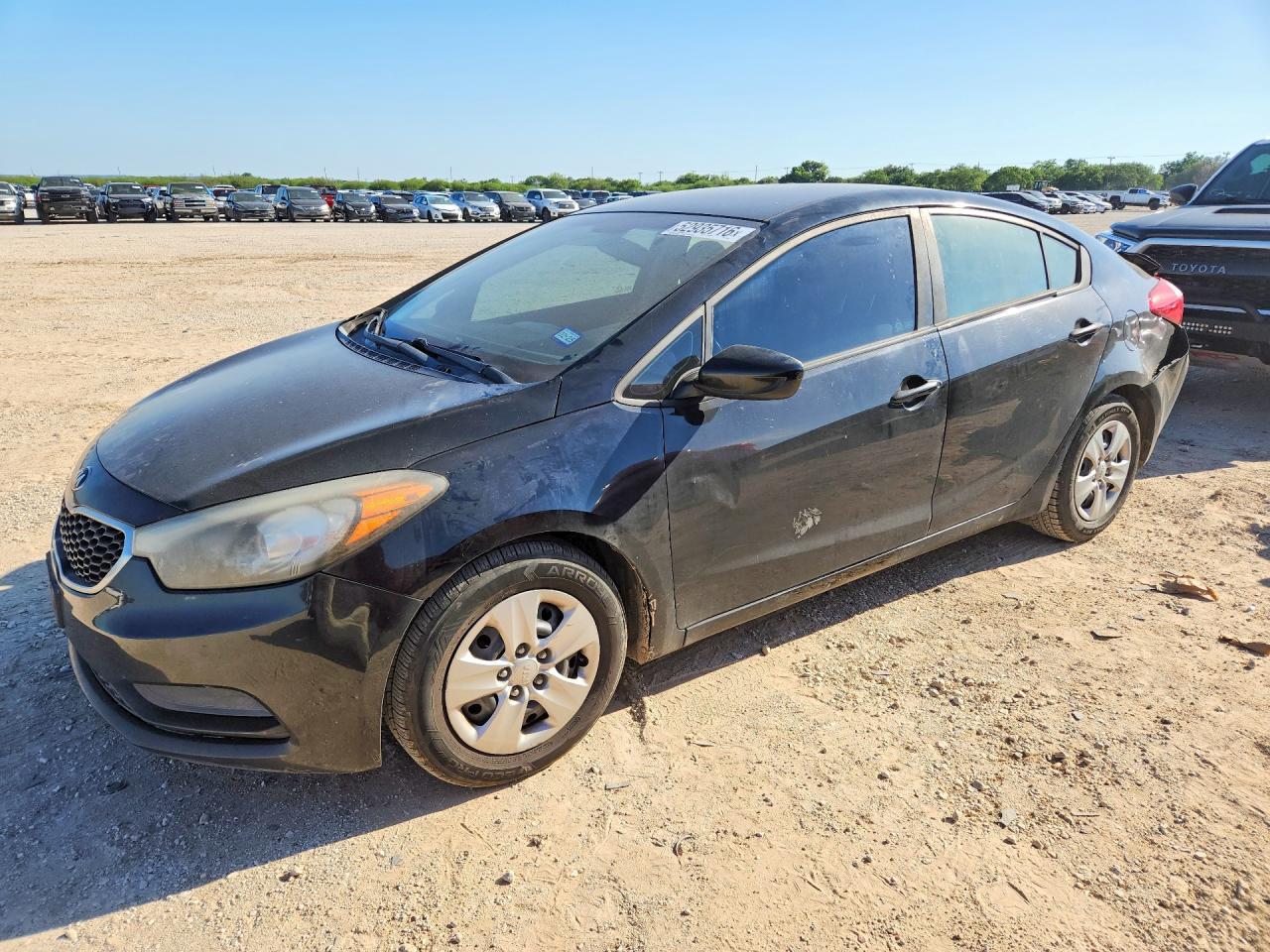 Salvage Kia Forte Image