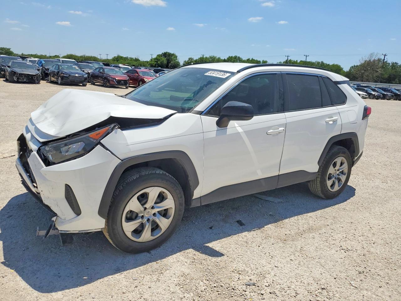 Salvage Toyota RAV4 Image