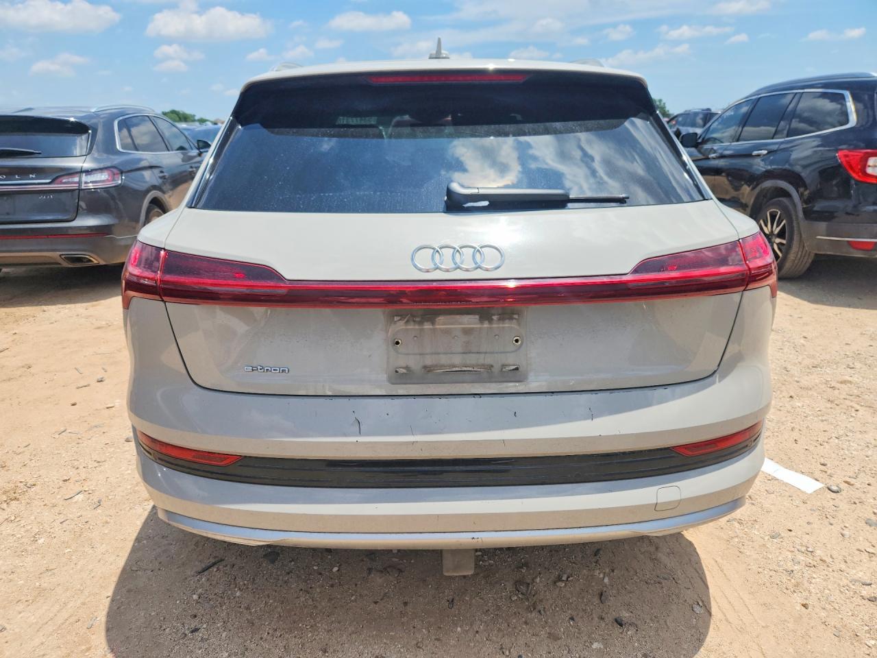 Audi e-tron Prestige