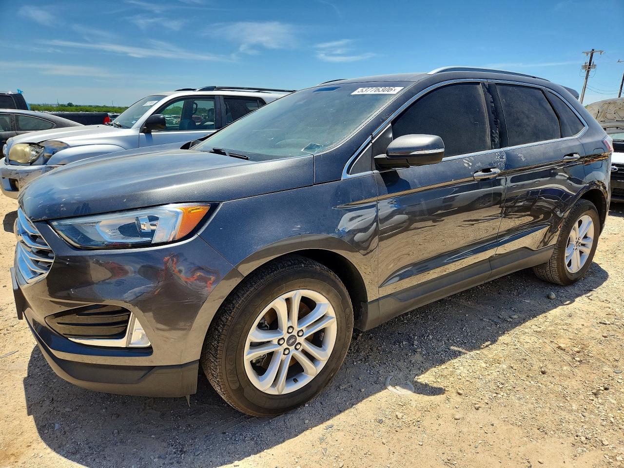 Salvage Ford Edge Image