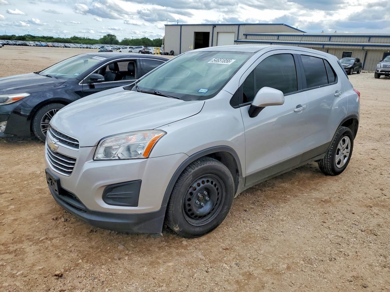 Salvage Chevrolet Trax Image