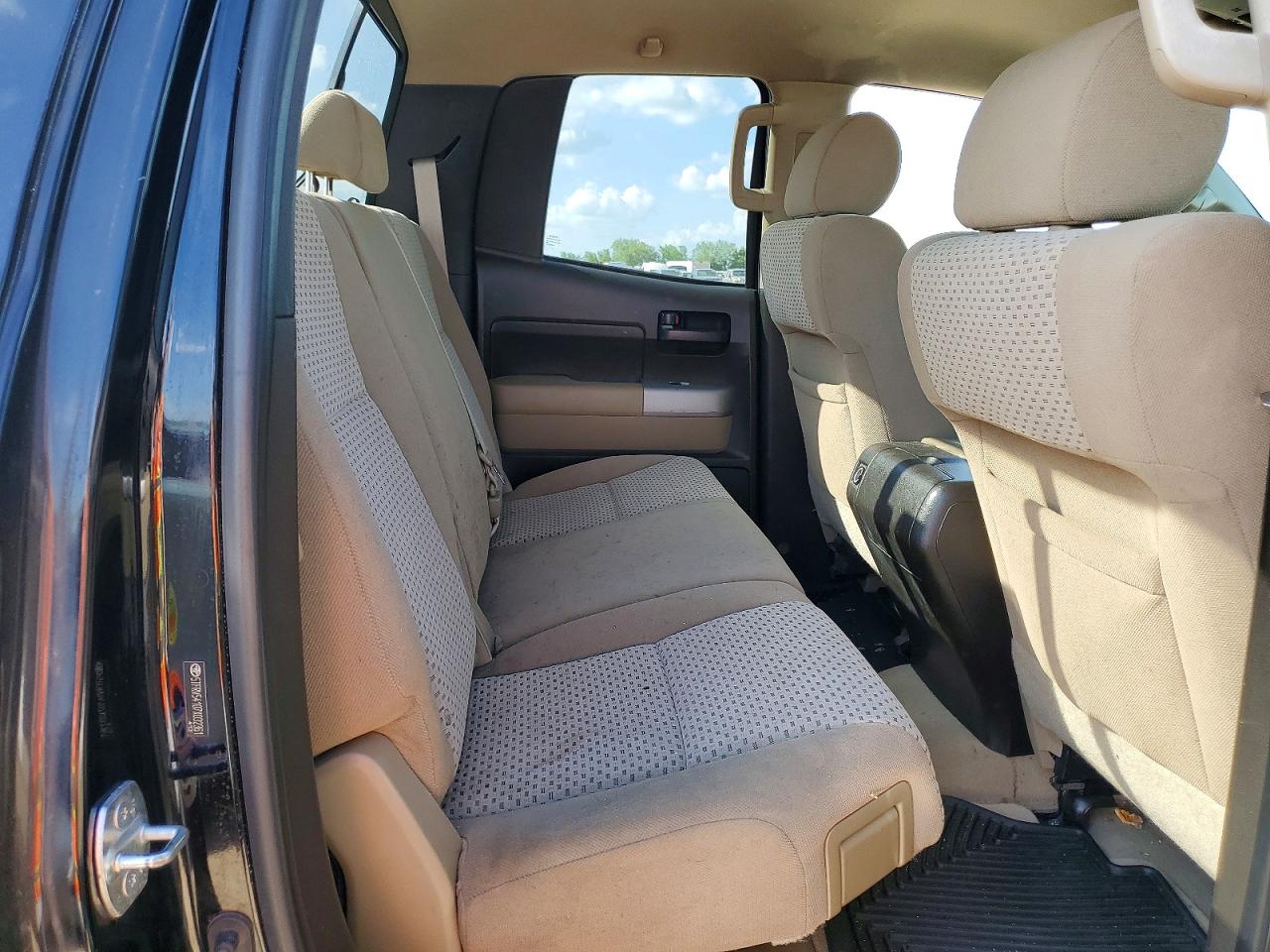 Toyota Tundra Double Cab Sr5