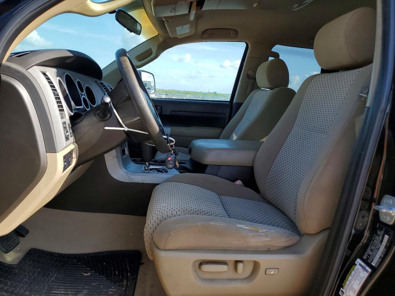 Toyota Tundra Double Cab Sr5