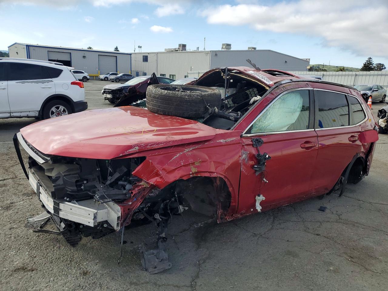 Salvage Honda Crv Image