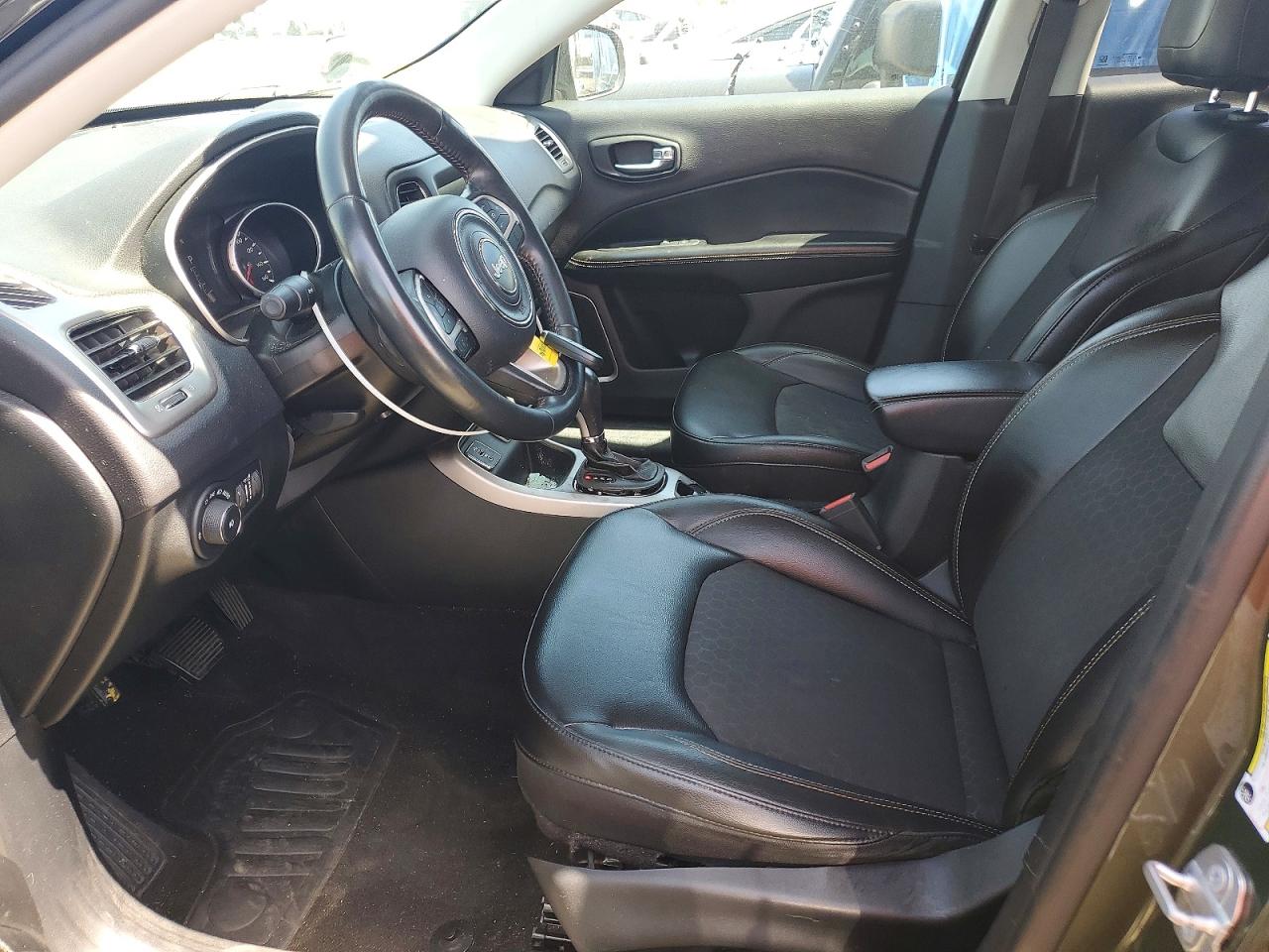 Jeep Compass Latitude