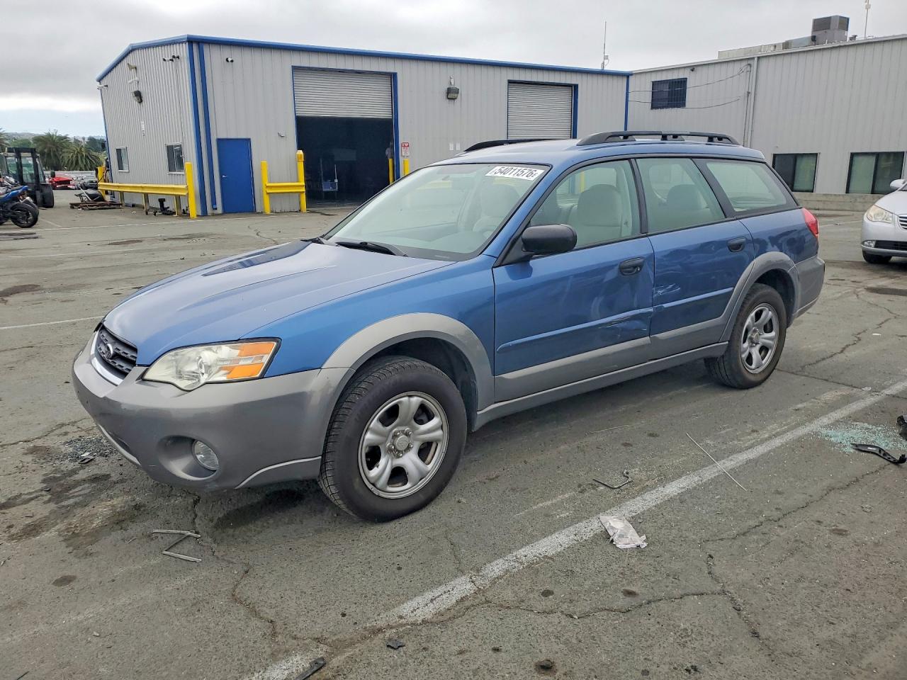 Salvage Subaru Outback Image