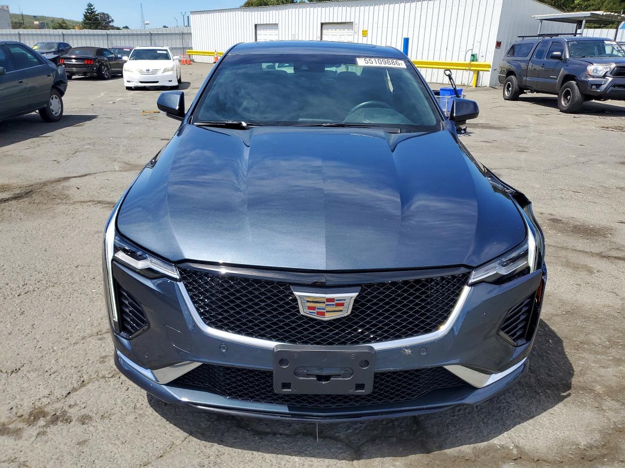 Cadillac CT4 Sport