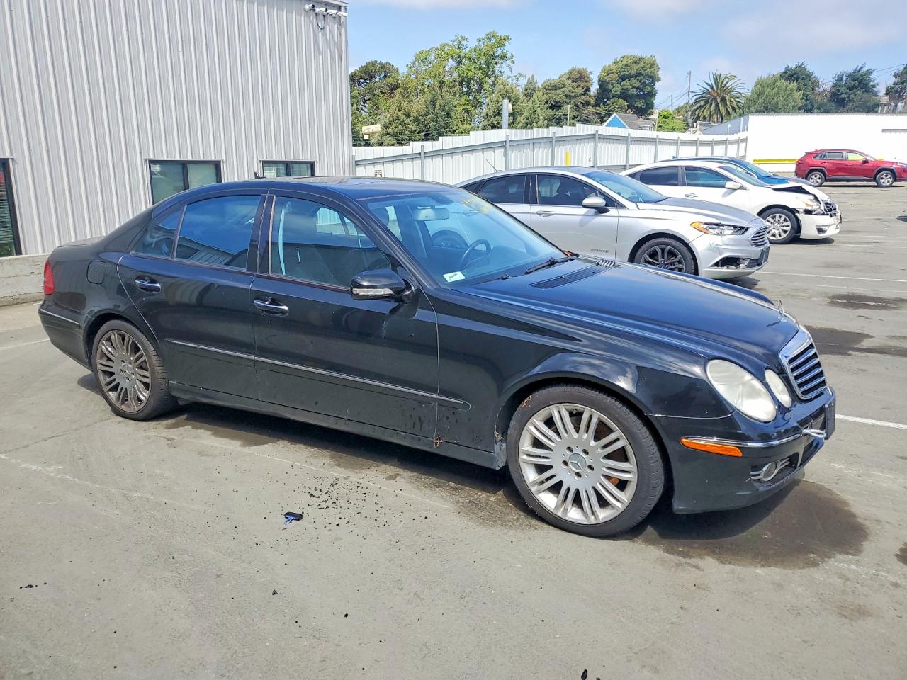 Mercedes-Benz E-Class 350