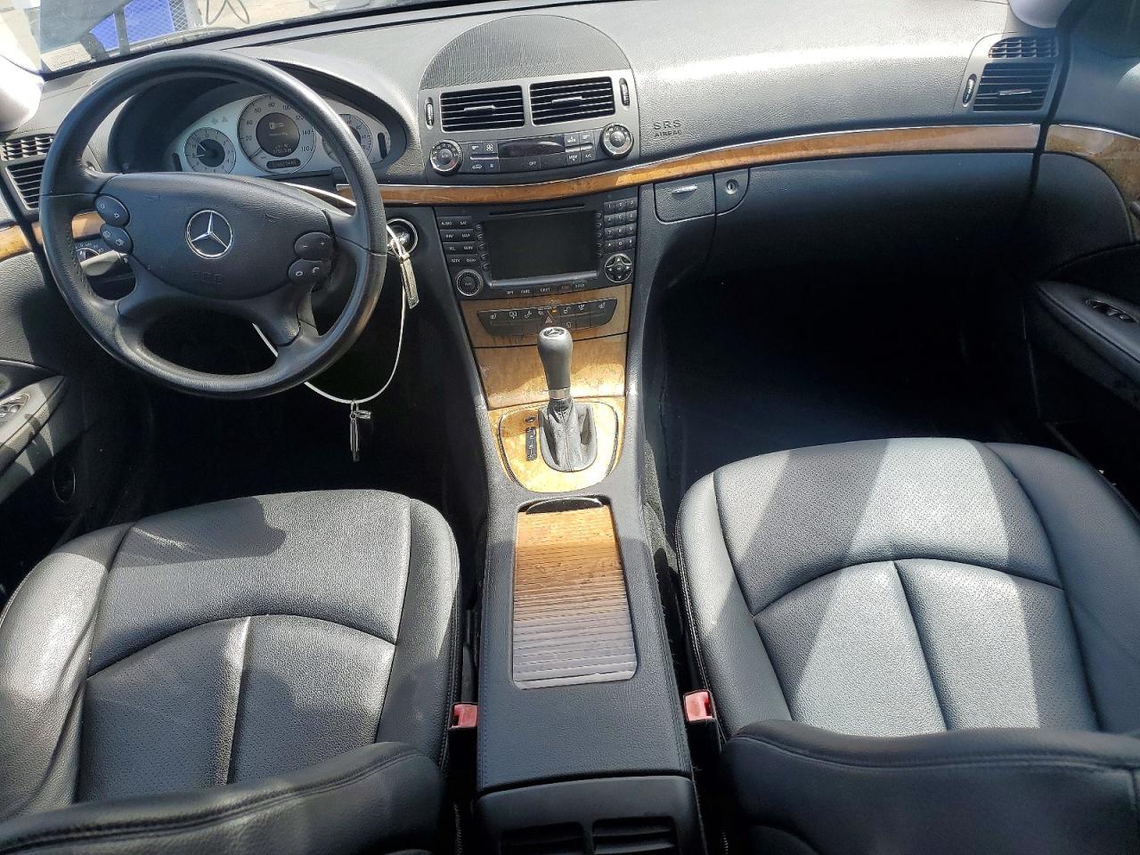 Mercedes-Benz E-Class 350