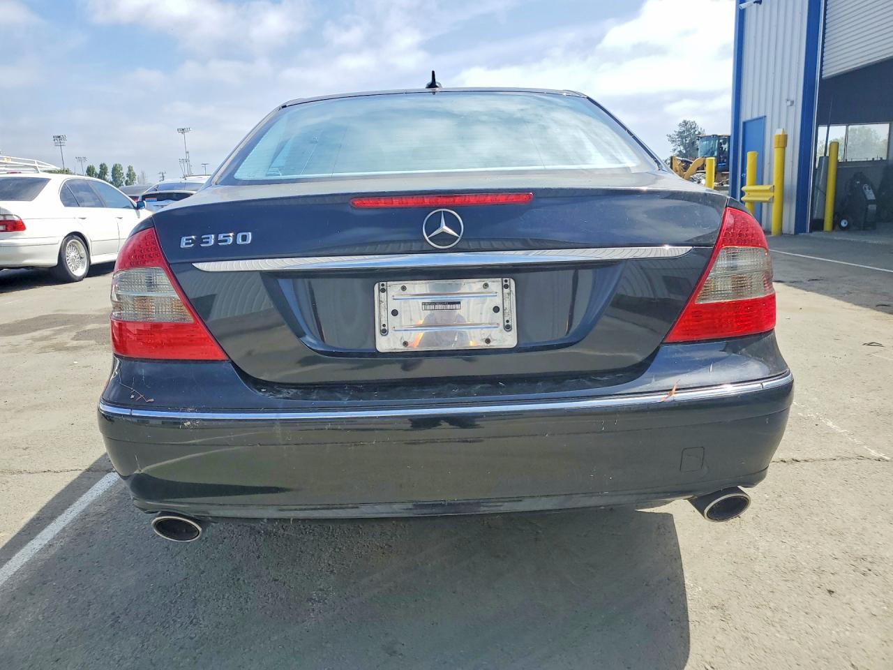 Mercedes-Benz E-Class 350