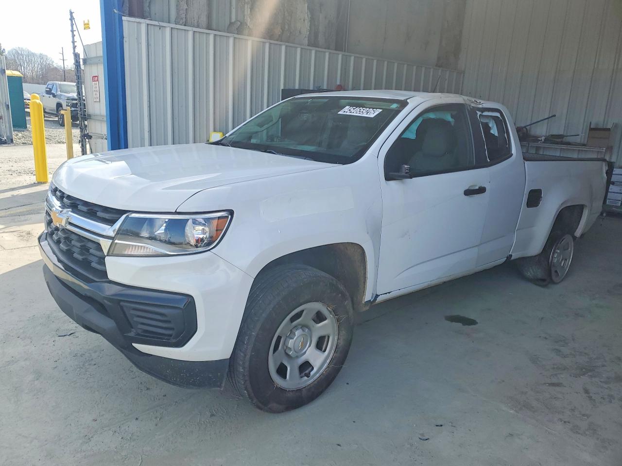 Salvage Chevrolet Colorado Image