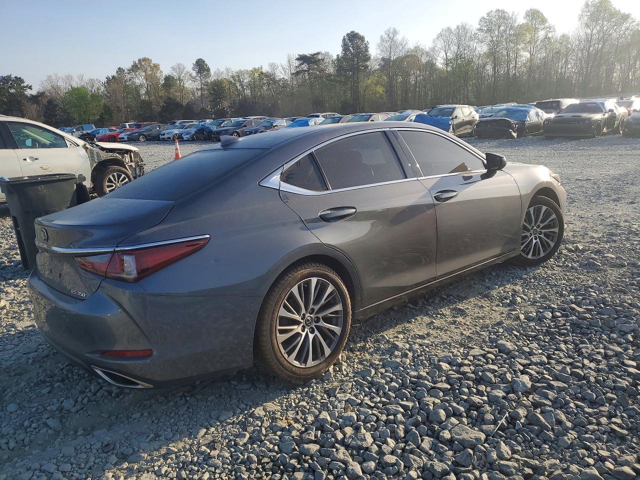 Lexus Es Base