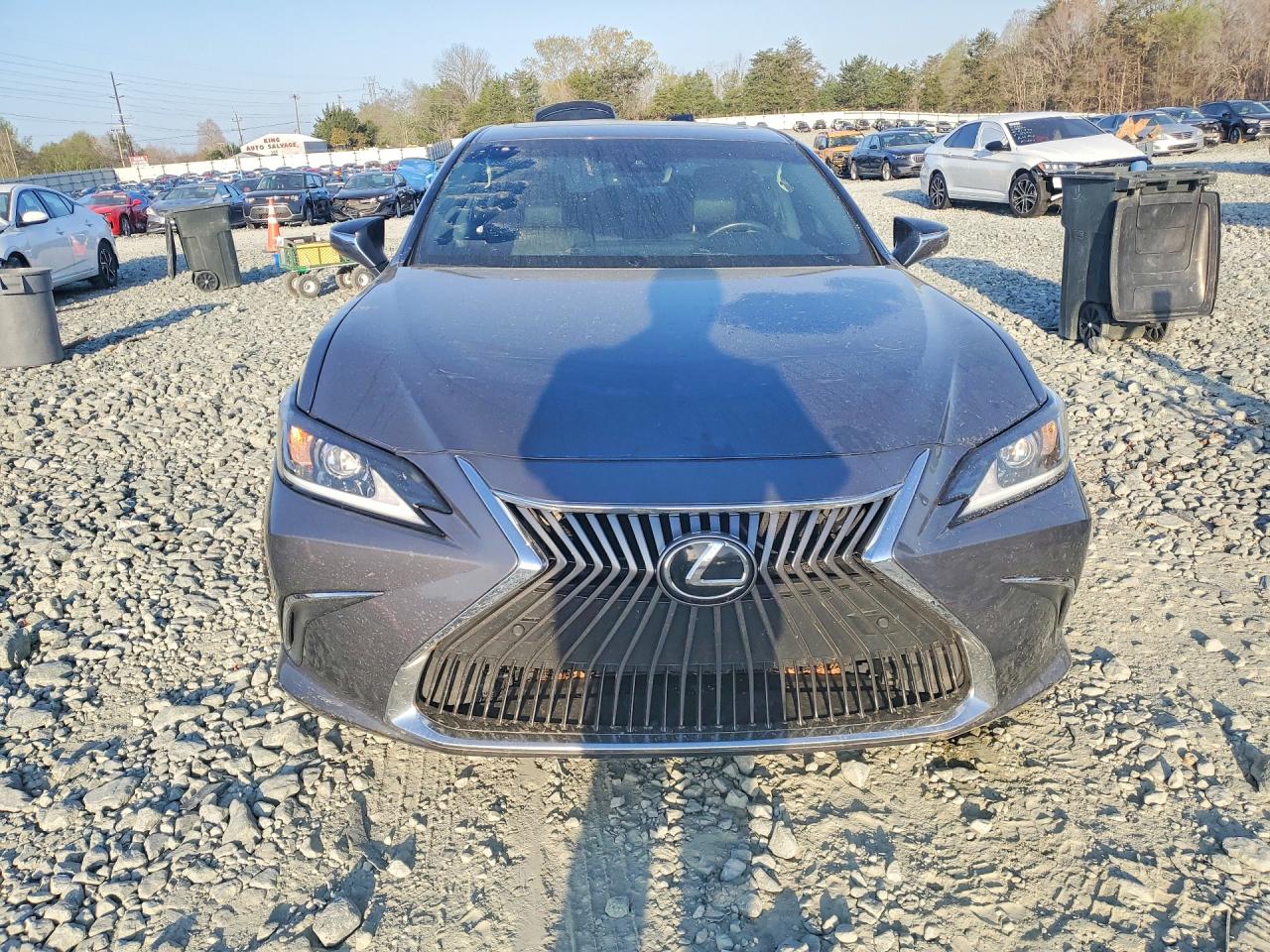 Lexus Es Base