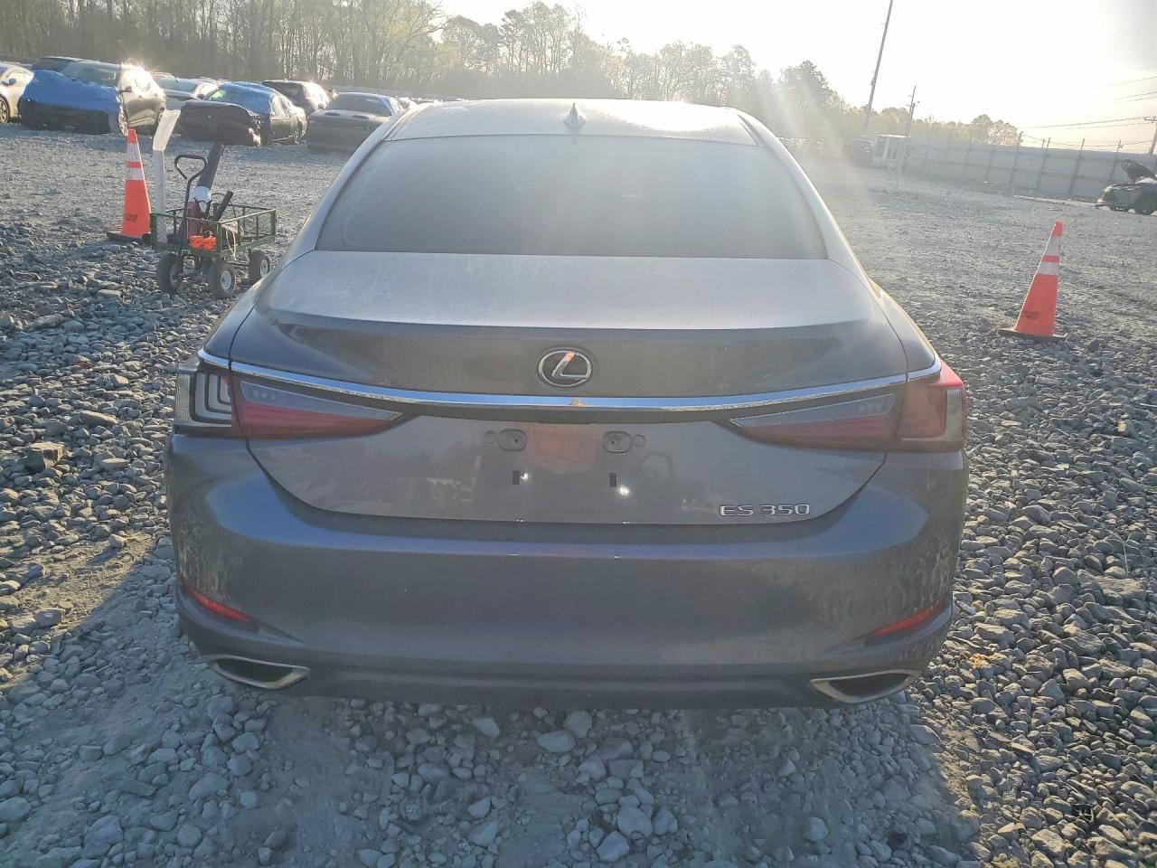 Lexus Es Base