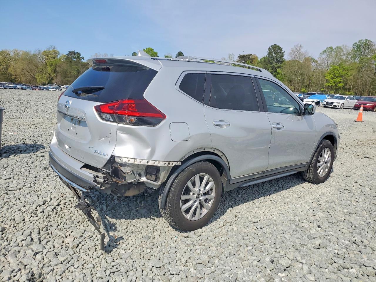 Nissan Rogue Sv