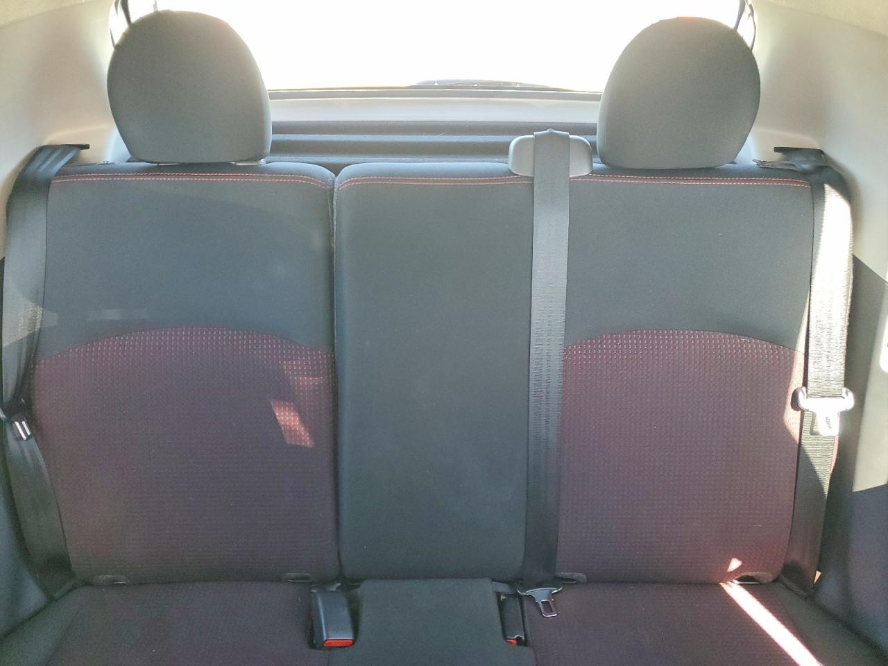 Mitsubishi Mirage Se