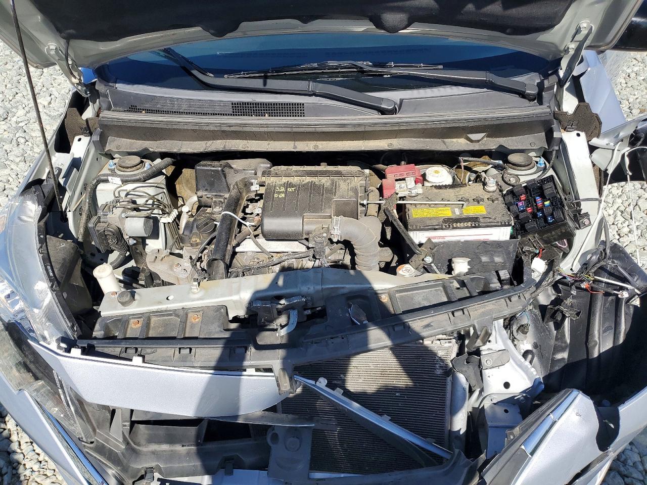 Mitsubishi Mirage Se