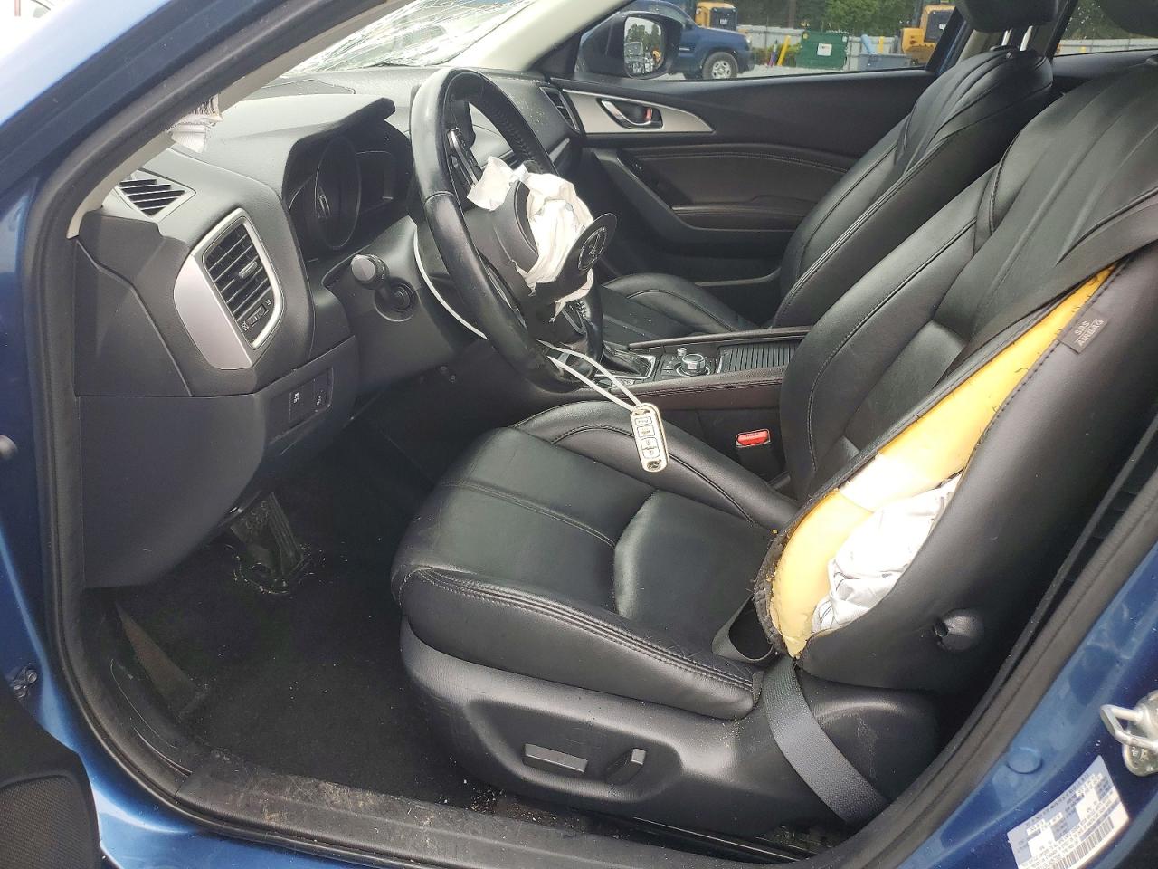 Mazda 3 Touring