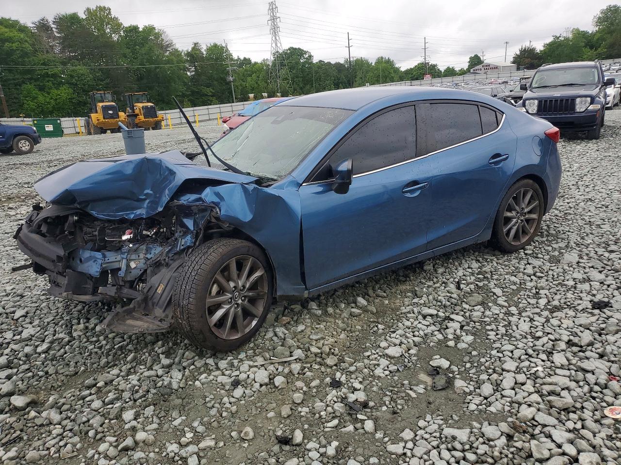 Salvage Mazda 3 Image