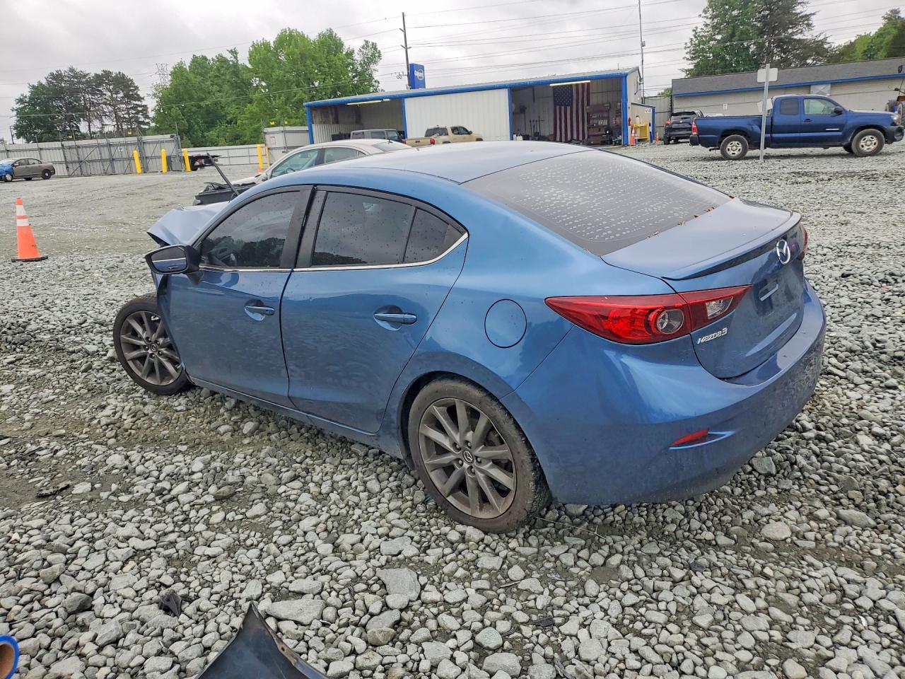 Mazda 3 Touring