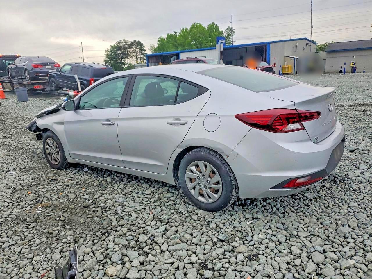 Hyundai ELANTRA Se