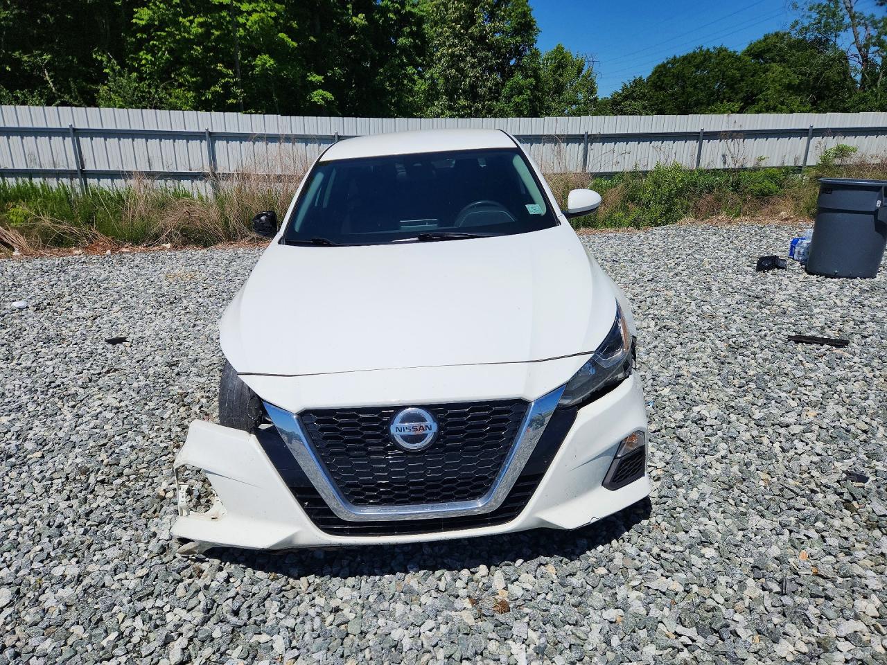 Nissan Altima S