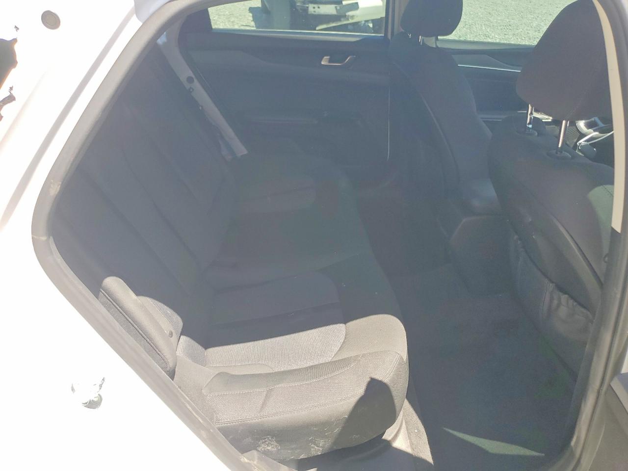 Kia K5 Lxs