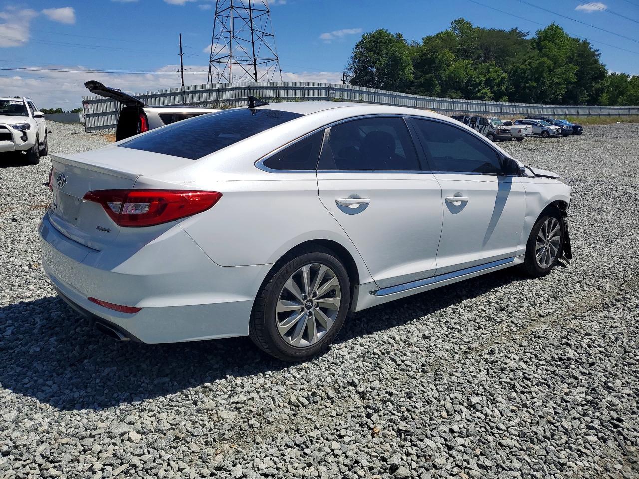 Hyundai SONATA Sport