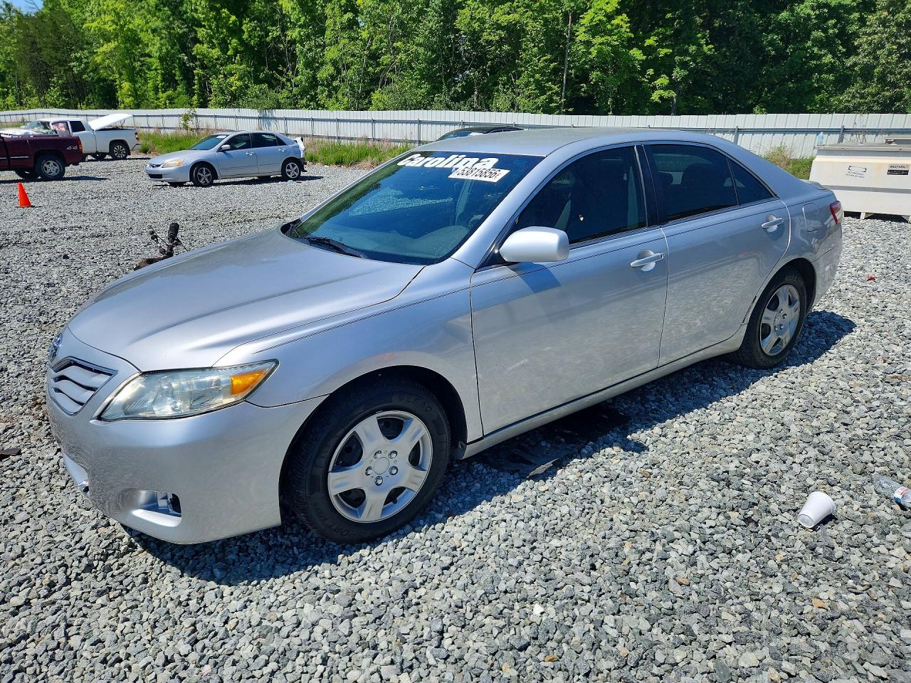 Salvage Toyota Camry Image