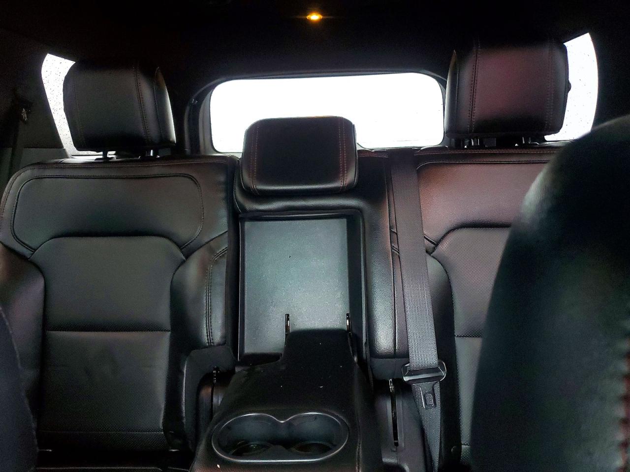 Ford Explorer Sport